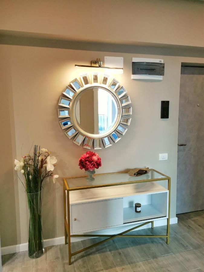 Velier Summer Apartment Mamaia Extérieur photo